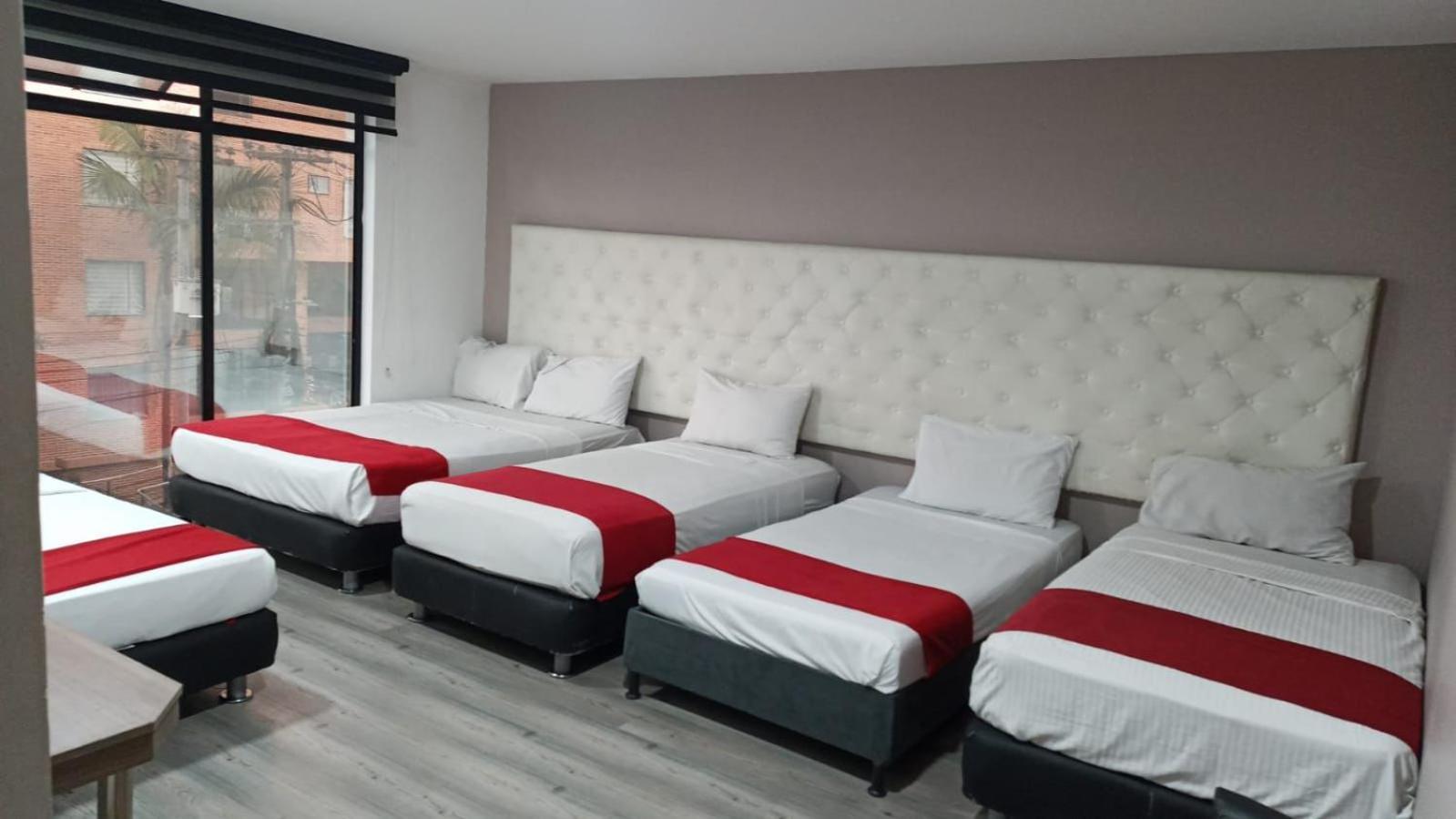 Aw Hotel Ariston Tower Богота Экстерьер фото